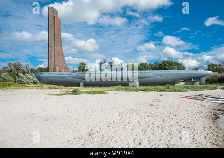 Marine-ehrenmal und U-Boot U 995, Laboe, Ostsee, Schleswig-Holstein, Deutschland, Europa Stockfoto