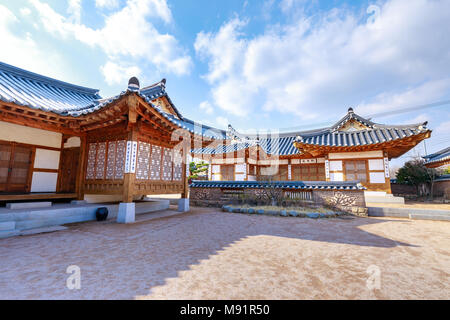 Gimhae, Südkorea - 10. März 2018: Gimhae Hanok Erfahrung Hall Stockfoto