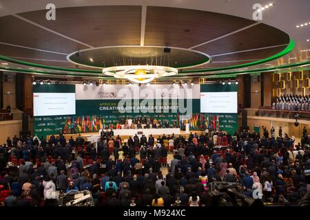 (180321) - KIGALI, 21. März 2018 (Xinhua) - Foto am 21. März 2018 zeigt eine Ansicht des 10. außerordentlichen Sitzung der Versammlung der Afrikanischen Union (AU) auf dem Afrikanischen kontinentalen Freihandelszone (AfCFTA) in Kigali, Ruanda getroffen. 40 - vier afrikanischen Ländern am Mittwoch unterzeichneten ein Abkommen zur Gründung der afrikanischen Kontinentalplatte Freihandelszone (AfCFTA) in Kigali. (Xinhua / Gabriel Dusabe) Stockfoto