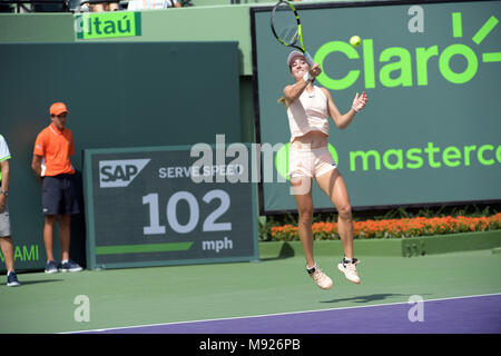 Key Biscayne, Florida, USA. 21. März, 2018. Victoria Azarenka aus Weißrussland Niederlagen CiCi Bellis der Vereinigten Staaten während der Miami Öffnen am 21. März 2018 in Key Biscayne, Florida. Personen: CiCi Bellis Credit: Stürme Media Group/Alamy leben Nachrichten Stockfoto