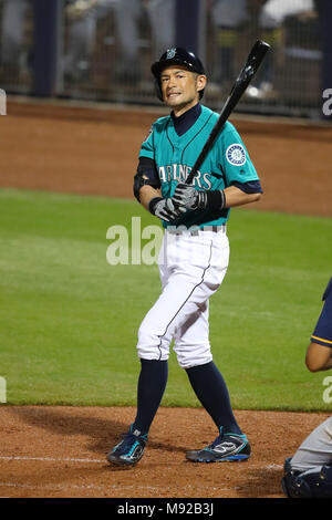 Stadion Peoria, Arizona, USA. 21 Mär, 2018. Ichiro Suzuki (Seeleute), 21. MÄRZ 2018 - MLB: Ichiro Suzuki von den Seattle Mariners während einer MLB Major League Baseball Frühling Training Spiel bei Peoria Stadium, California, United States. Credit: YUTAKA/LBA SPORT/Alamy leben Nachrichten Stockfoto