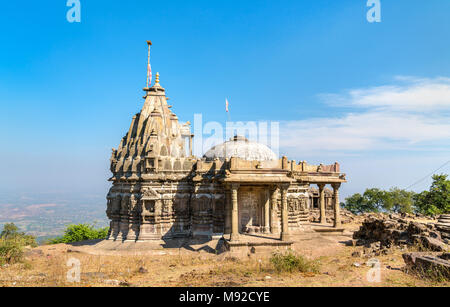 Digambar Jain Mandir, einem Tempel auf Pavagadh Hill, Gujarat, Indien. Stockfoto