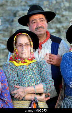 Mitglieder der lokalen folk Gesang Gruppe Grupo Cantares, Évora, Portugal Stockfoto