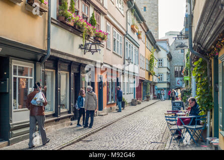 Auf der Krämerbruecke in Erfurt. Stockfoto