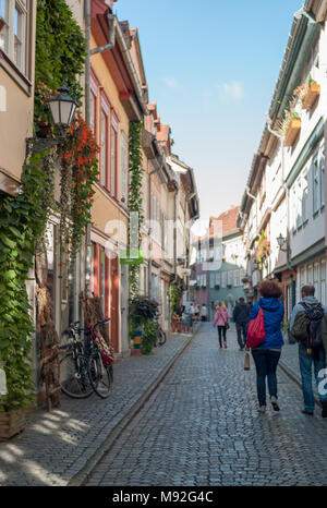 Auf der Krämerbruecke in Erfurt. Stockfoto