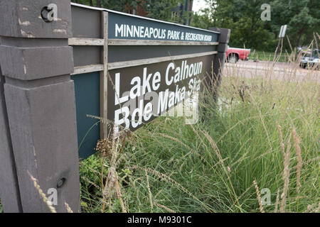 Bde Maka Ska war Umbenennen von Lake Calhoun, weil der ehemalige Vizepräsident John C Calhoun ein Befürworter der Sklaverei war. Minneapolis Minnesota MN USA Stockfoto
