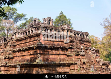 Schritte, die zu einem der Pyramide Tempel von der Unesco zum Weltkulturerbe von ankor Thom, Siem Reap, Kambodscha Stockfoto