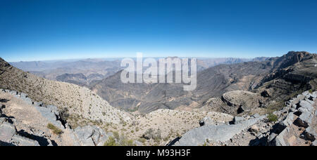 Al Hajar Berge im Oman im Jahr 2015 getroffen Stockfoto