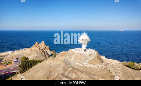 Riyam Park Monument, Muscat, Oman im Jahr 2015 getroffen Stockfoto