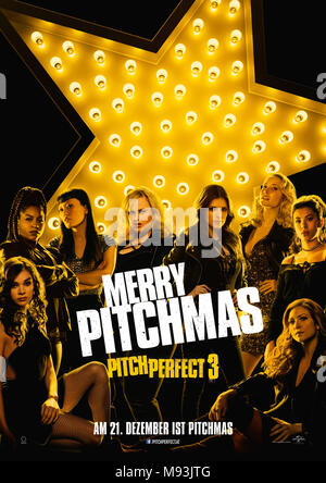 Erscheinungsdatum: Dezember 22, 2107 TITEL: Pitch Perfekt 3 STUDIO: Universal Pictures Regie: Trish Sie PLOT: Nach ihrem Sieg bei der Weltmeisterschaft, die nun getrennt Bellas für einen letzten Gesangswettbewerb in einem Überseeischen USO Tour wiedervereinigen, aber vor einer Gruppe, die beiden Instrumente und Stimmen verwendet. In den Hauptrollen: Poster Art (Credit Bild: © Universal Pictures/Entertainment Bilder) Stockfoto