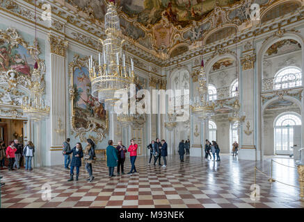 Schloss Nymphenburg in München, Deutschland. Es verdankt seine Gründung als Sommerresidenz der Geburt des Thronfolgers Max Emanuel, der im Jahre 1662 geboren. Stockfoto