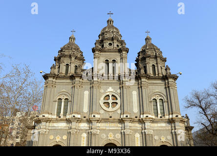 Die Vorderseite der St Joseph's Catholic Church in Wangfujing Beijing, China Stockfoto