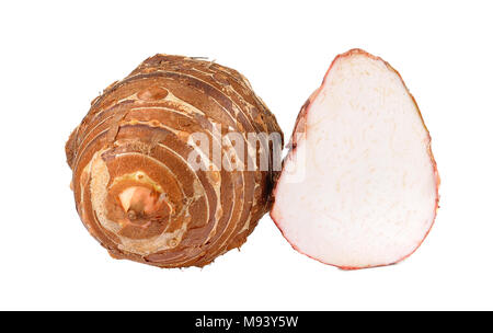 Taro root auf weißem Hintergrund Stockfoto