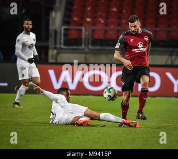 Bronchial-, Nürnberg, Max Morlock Stadion 02.02.2018 - professionelle Fußball, 2.Bundesliga - 1. FC Nürnberg gegen Erzgebirge Aue - Bild: (von L-R) Malcol Stockfoto