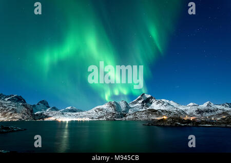 Northern Lights auf den Lofoten, Norwegen Stockfoto