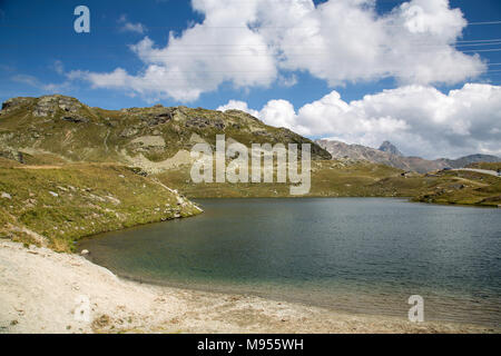 Berninabahn links St. Moritz, Schweiz, mit der Stadt von Tirano, Italien, über den Bernina Pass Stockfoto