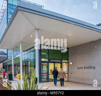 Eingang zur Lyme Gebäude an der Königlichen Stoke Krankenhaus Stockfoto