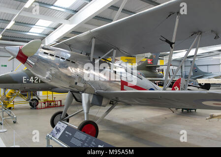 Eine Nachbildung einer Hawker Fury ich in Brooklands Museum, Weybridge, Surrey, England Stockfoto