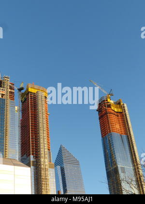 Wohn- Hochhäuser im Bau in der wünschenswert Hölle Küche auf Manhattan West Side Stockfoto