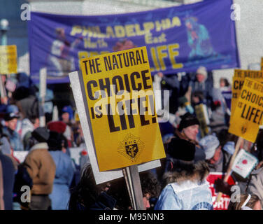 Washington DC., USA, 22. Januar 1991. Die jährlichen Recht auf Leben März an der Vorderseite des US Supreme Court building Credit: Mark Reinstein/MediaPunch Stockfoto