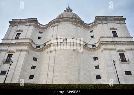 Die nationalen Pantheon (Igreja de Santa Engracia) im Stadtteil Alfama, Lissabon, Portugal Stockfoto