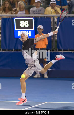 Delray Beach, FL - 23. Februar: Denis Shapovalov (CAN) Niederlagen Taylor Fritz (USA) 75 64 während ihrer Viertelfinale Spiel 2018 Delray Beach geöffnet an der Delray Beach Tennis Center in Delray Beach, Florida statt. Personen: Denis Shapovalov Stockfoto