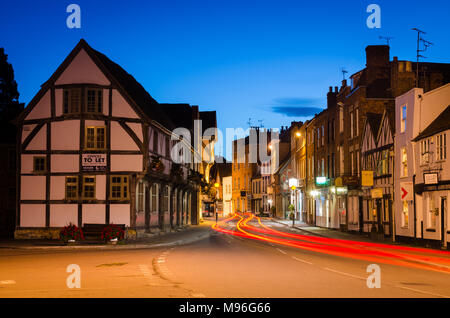 Leichte Wanderwege in Tewkesbury Town Center Stockfoto