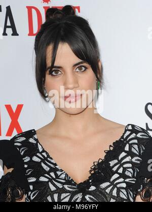 Los Angeles, CA, USA. 22 Mär, 2018. Natalie Morales in der Ankunftshalle für NETFLIX SANTA CLARITA DIÄT 2 Saison Premiere ArcLight Hollywood, Los Angeles, CA 22. März 2018. Credit: Elizabeth Goodenough/Everett Collection/Alamy leben Nachrichten Stockfoto