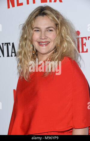 Hollywood, CA, USA. März 2018. 22. März 2018 - Hollywood, Kalifornien - Drew Barrymore. Netflix feierte die Premiere von „Santa Clarita Diet“ Staffel 2 im Arclight Hollywood Cinerama Dome. Foto: Birdie Thompson/Admedia Stockfoto