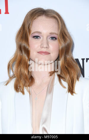 Hollywood, CA, USA. März 2018. 22. März 2018 - Hollywood, Kalifornien - Liv Hewson. Netflix feierte die Premiere von „Santa Clarita Diet“ Staffel 2 im Arclight Hollywood Cinerama Dome. Foto: Birdie Thompson/AdMedia Stockfoto