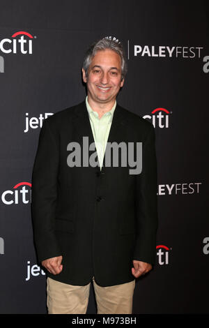 Hollywood, Ca. 22 Mär, 2018. David Shore am 2018 PaleyFest Los Angeles Präsentation Der gute Arzt im Dolby Theater, Hollywood, Kalifornien. März 22, 2018. Quelle: David Edwards/Medien Punch/Alamy leben Nachrichten Stockfoto
