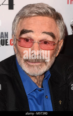 Hollywood, Ca. 22 Mär, 2018. Burt Reynolds Im letzten Film Star Premiere auf der Egyptian Theatre in Hollywood, Kalifornien. März 22, 2018. Quelle: David Edwards/Medien Punch/Alamy leben Nachrichten Stockfoto
