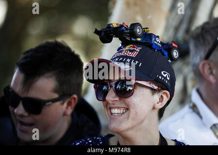 Melbourne, Australien. 23 Mär, 2018. Red Bull Racing Fan während 2018 Formel 1 in Melbourne, Australian Grand Prix, vom 22. bis 25-Foto Motorsport: FIA Formel Eins-Weltmeisterschaft 2018, Melbourne, Victoria: Motorsport: Formel 1 2018 Rolex Grand Prix von Australien, Quelle: dpa/Alamy leben Nachrichten Stockfoto