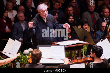 Prag, Tschechische Republik. 23 Mär, 2018. Konzert der Russischen Symphonischen Orchester des Mariinsky Theater in St. Petersburg, die von russischen Dirigenten Valery Gergiev wurde in Prag, Tschechische Republik, am 23. März 2018. Quelle: Vit Simanek/CTK Photo/Alamy leben Nachrichten Stockfoto