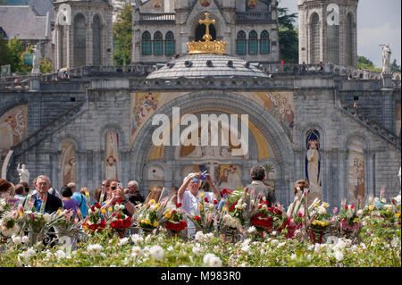 Lourdes. Heiligtum Unserer Lieben Frau von Lourdes. Frankreich. Stockfoto