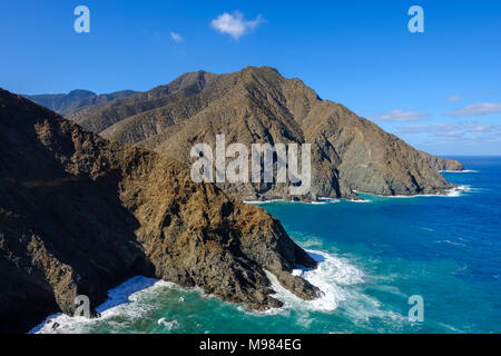 Spanien, Kanarische Inseln, La Gomera, Küste in der Nähe von Vallehermoso, Blick von der Punta de Sepultura Stockfoto