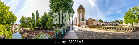 Frankreich, Elsass, Straßburg, Altstadt, Ponts Couverts Stockfoto