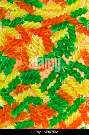 Raw bunte Nudeln Stockfoto