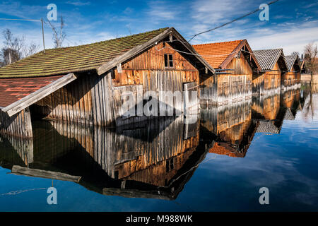 Deutschland, Bayern, Seehausen am Staffelsee, Boot Häuser Stockfoto