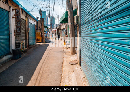 Seoul, Korea - Mai 8, 2016: Mullae-dong Stahl komplex Straße Stockfoto