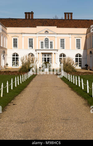 Historische Gebäude Fassade Fassade, Hintlesham Hall Hotel, Hintlesham, Suffolk, England, Großbritannien Stockfoto