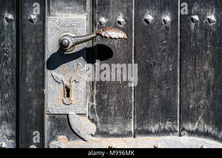Alte hölzerne Türschloss Hintergrund Stockfoto