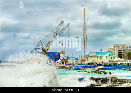 Sturm über dem karibischen Meer von George Town Port Terminal Nord, Grand Cayman, Cayman Islands Stockfoto
