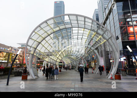 Die haide Fußgängerzone in Nanshan District in Shenzhen. Stockfoto