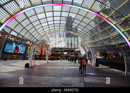 Die haide Fußgängerzone in Nanshan District in Shenzhen. Stockfoto