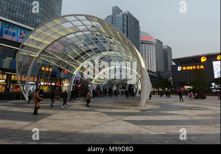 Die haide Fußgängerzone in Nanshan District in Shenzhen. Stockfoto