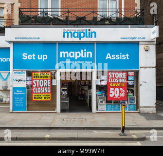 Store Schließung bei Maplin, die Elektronik Chain Store, in der King Street, Hammersmith, London, W8, UK Stockfoto