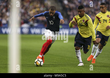 März 23, 2018 - Kylian Mbape 10; Frank Fabra 18; während der Fußball-Match zwischen Frankreich und Kolumbien im Stade de France in Saint-Denis, am Stadtrand von Paris, am 23. März 2018. Kredit: Kredite:/ZUMA Draht/Alamy leben Nachrichten Stockfoto