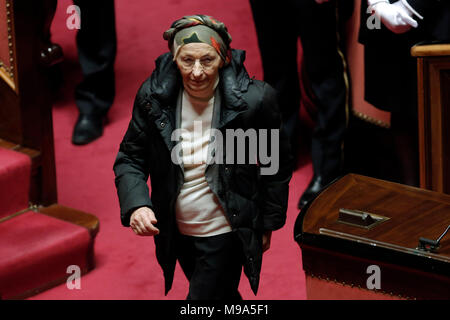 Rom, Italien. 23. März, 2018. Emma Bonino Roma 23/03/2018. Prima seduta Al Senato dopo Le elezioni. Rom 23. März 2018. Senat. Erste Sitzung des Senats nach den Wahlen. Foto Samantha Zucchi Insidefoto Credit: insidefoto Srl/Alamy leben Nachrichten Stockfoto