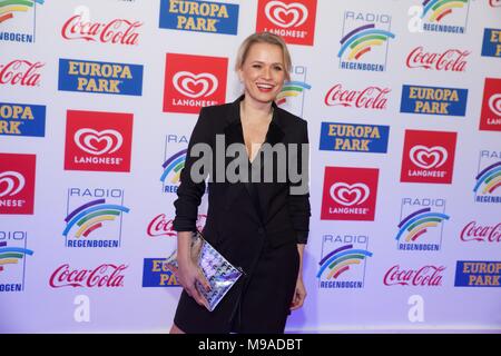 Rust, Deutschland, 23. März 2018, "Radio Regenbogen AWARD 2018 "Roter Teppich" Nova Meierhenrich Credit: mediensegel.de/Alamy leben Nachrichten Stockfoto